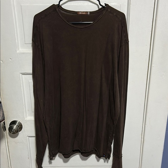 Agave Brown Long Sleeve Tee Classic Crew - Picture 1 of 5
